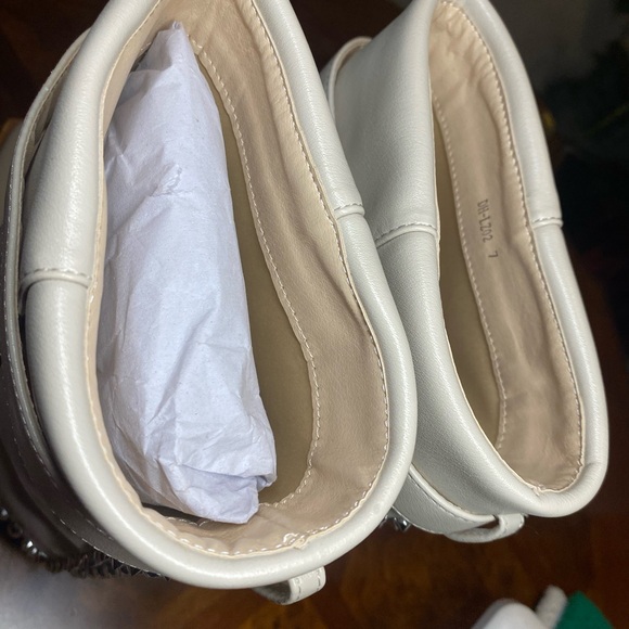 Elegant Cream Ankle Boots with Rhinestone Detailing - Picture 5 of 12